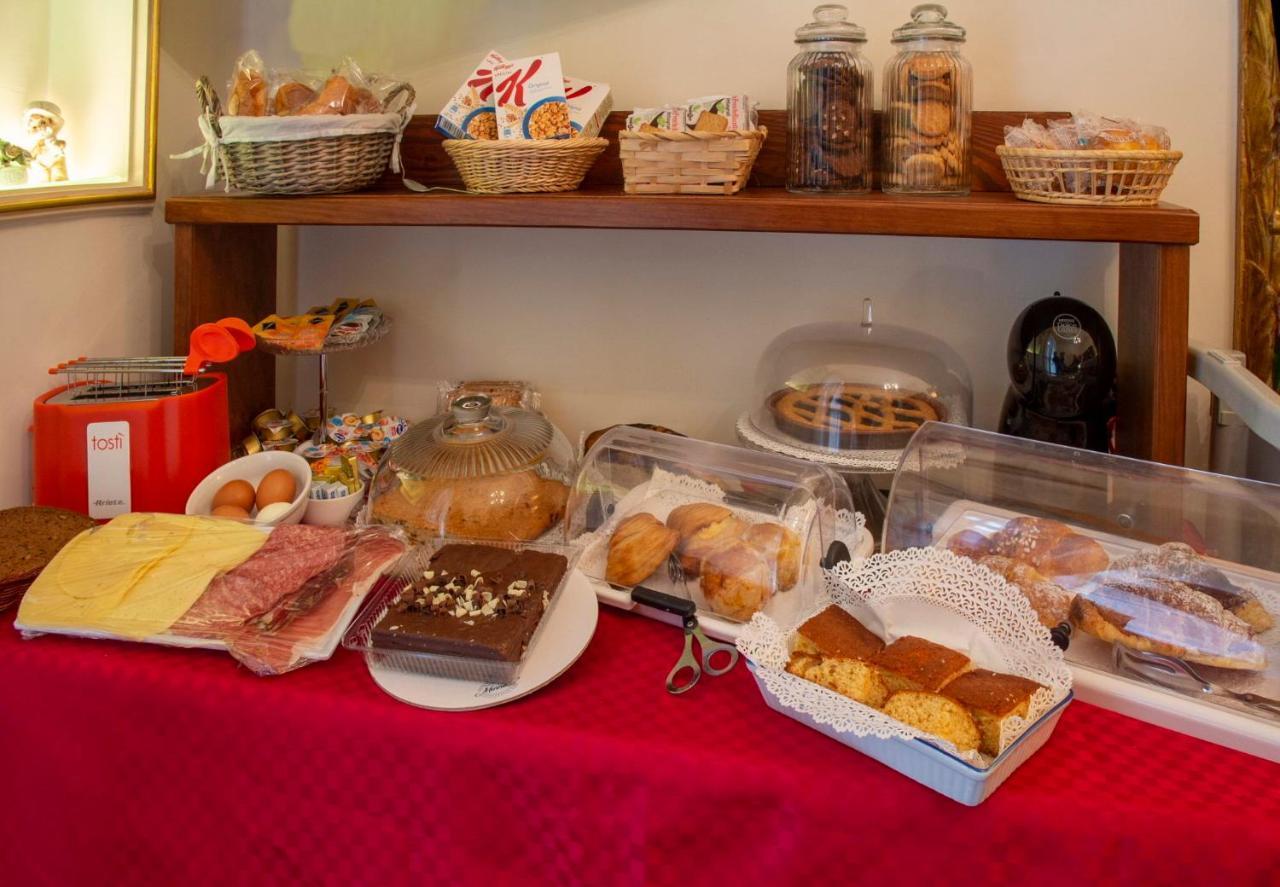 B&B Residenza Via Dei Mille Napoli Eksteriør billede
