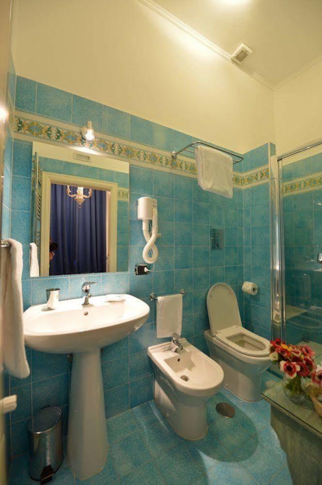 B&B Residenza Via Dei Mille Napoli Eksteriør billede